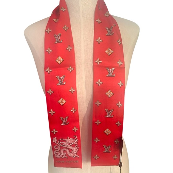 NWT Louis Vuitton Lunar New Year Dragon LV Red BB Bandeau 100% Silk Scarf 3x47” - Picture 8 of 13